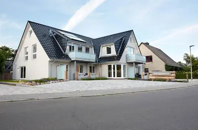 Das Gebäude in dem sich die Ferienwohnung befindet