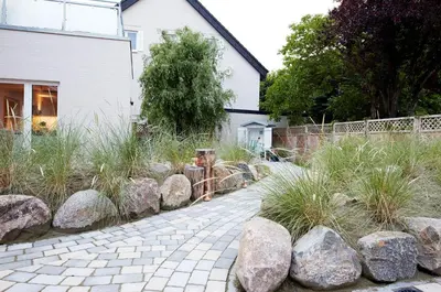 Ein Garten an der Unterkunft Dat-Meerhus Wohnung 5