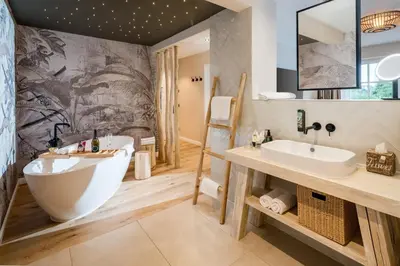 Ein Badezimmer in der Unterkunft Das Oswald's Boutique Hotel
