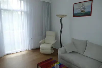 Ein Sitzbereich in der Unterkunft Kapitänshaus Schäfer App Steuermann
