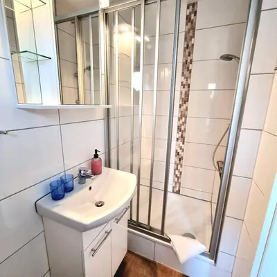 Ein Badezimmer in der Unterkunft Haus Kaiser Ferienwohnung 7 Deichblick
