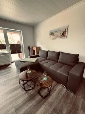 Ein Sitzbereich in der Unterkunft Apartment 3 - Haus Heinke am Deich