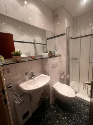 Ein Badezimmer in der Unterkunft Lord Nelson Apartment 14