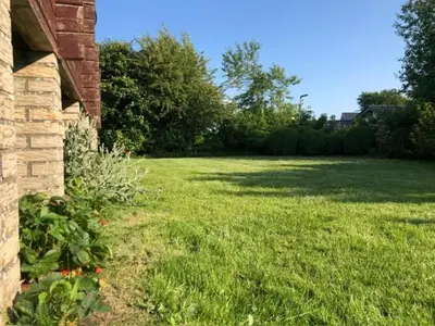 Ein Garten an der Unterkunft Feriendomizil Haus Störtebeker