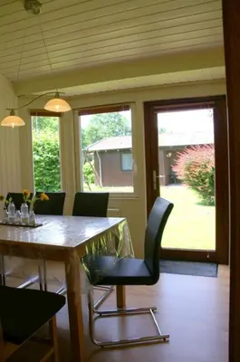 Grundriss der Unterkunft 6 Personen Ferienhaus mit zwei Toiletten und Carport in zweiter Reihe zum Deich in Otterndorf