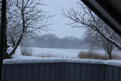 5 Personen Ferienhaus mit Sauna, Kanu und herrlichem Seeblick in Otterndorf im Winter