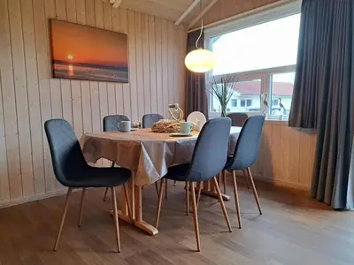 Grundriss der Unterkunft 6 Personen Ferienhaus mit Sauna, Whirlpool, Kaminofen und Kanu in 2. Rheie zum See in Otterndorf