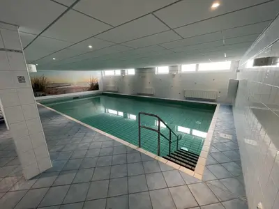 Der Swimmingpool an oder in der Nähe von Schöne Ferienwohnung in Duhnen Cuxhaven