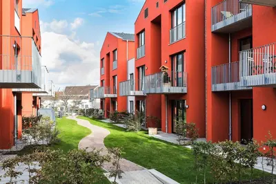 Das Gebäude in dem sich die Ferienwohnung befindet