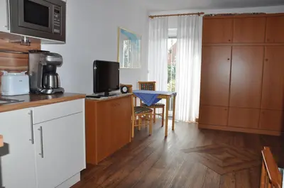 Küche/Küchenzeile in der Unterkunft Ferienwohnung Herzmuschel