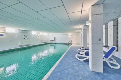 Der Swimmingpool an oder in der Nähe von Medemsand - 202