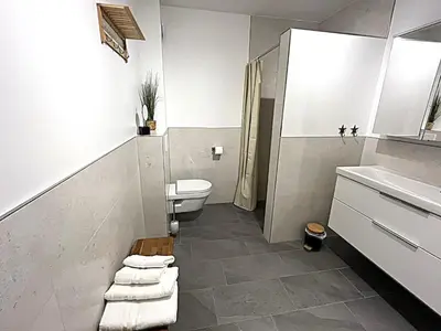 Ein Badezimmer in der Unterkunft Haus Sturmkieker Whg Njörd