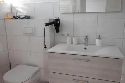 Ein Badezimmer in der Unterkunft Noch ´ne Brise Wohnung 2 Tertius