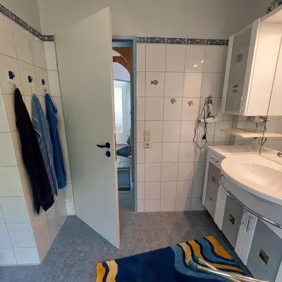 Ein Badezimmer in der Unterkunft Haus Elke