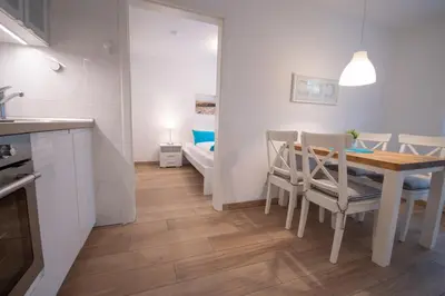 Küche/Küchenzeile in der Unterkunft Haus Kirsten Duhnen FeWo 1