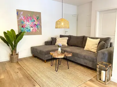 Ein Sitzbereich in der Unterkunft Haus Nordseebrandung FeWo 4