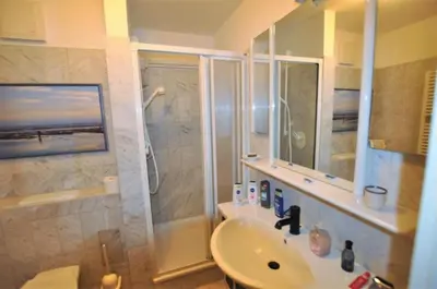 Ein Badezimmer in der Unterkunft Haus Seeterrassen, App 14