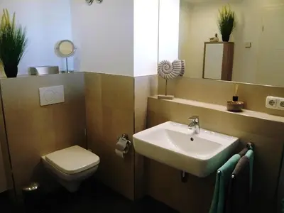 Ein Badezimmer in der Unterkunft Haus Nordseeblick, App 20