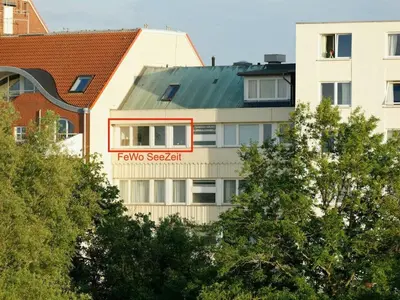 Das Gebäude in dem sich das Ferienhaus befindet