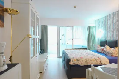 Ein Bett oder Betten in einem Zimmer der Unterkunft Seehütte 004