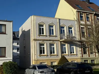Das Gebäude in dem sich die Ferienwohnung befindet