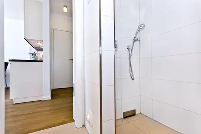 Ein Badezimmer in der Unterkunft Alte Liebe, RA211