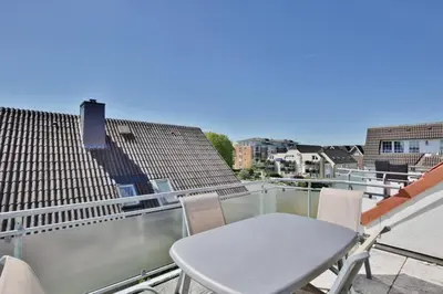 Ein Balkon oder eine Terrasse in der Unterkunft Duhner Brise, DB6