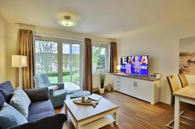 TV/Unterhaltungsangebot in der Unterkunft Ruge Bries, RB2
