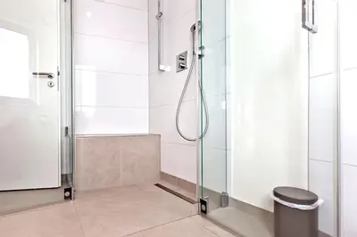 Ein Badezimmer in der Unterkunft City Marina, CM18-7
