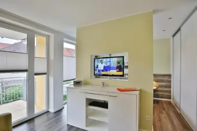 TV/Unterhaltungsangebot in der Unterkunft Duhner Strandhus, S103