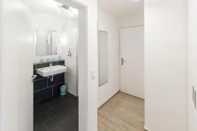 Ein Badezimmer in der Unterkunft Admiralsgarten, AG1s