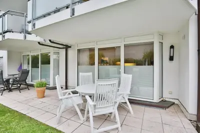 Ein Balkon oder eine Terrasse in der Unterkunft Duhner Brise, DB7