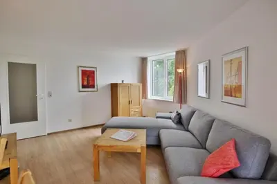 Ein Sitzbereich in der Unterkunft Hohe Worth, H212
