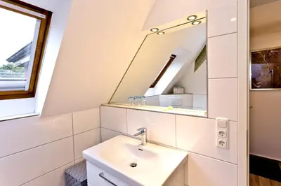 Ein Badezimmer in der Unterkunft Stranddüne, D22