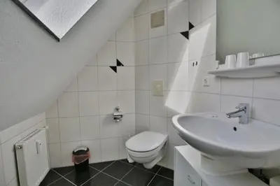 Ein Badezimmer in der Unterkunft Bernstein, BS5