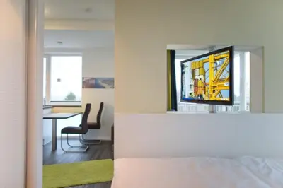 TV/Unterhaltungsangebot in der Unterkunft Duhner Strandhus, S301