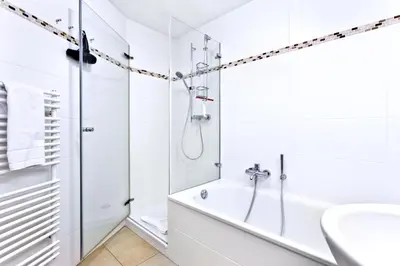 Ein Badezimmer in der Unterkunft Residenz am Yachthafen, RY32