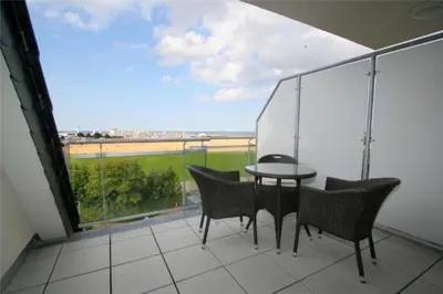 Ein Balkon oder eine Terrasse in der Unterkunft Am Seedeich 14, AS6