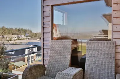 Ein Balkon oder eine Terrasse in der Unterkunft Windjammer - WJ20