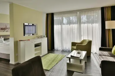 TV/Unterhaltungsangebot in der Unterkunft Duhner Strandhus, S13