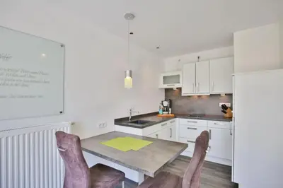 Küche/Küchenzeile in der Unterkunft Duhner Strandhus, S113