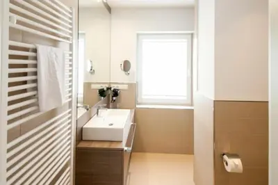 Ein Badezimmer in der Unterkunft Duhner Brandung, B6