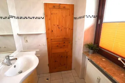 Ein Badezimmer in der Unterkunft Haus Dortmund, Whg 18