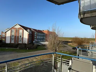Ein Balkon oder eine Terrasse in der Unterkunft Ferienwohnung De Dwarslöper
