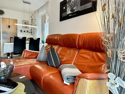 Ein Sitzbereich in der Unterkunft Ferienwohnung De Ööster