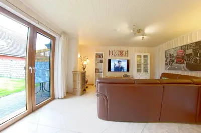 TV/Unterhaltungsangebot in der Unterkunft KW21 Blockhaus am Meer
