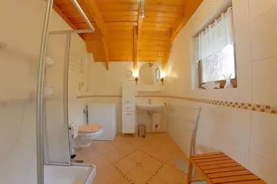 Ein Badezimmer in der Unterkunft SV2 Opi-Huck 29
