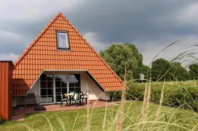 Das Gebäude in dem sich das Ferienhaus befindet
