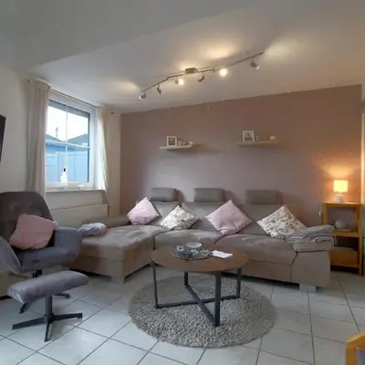 LT 33 Bungalow Manu