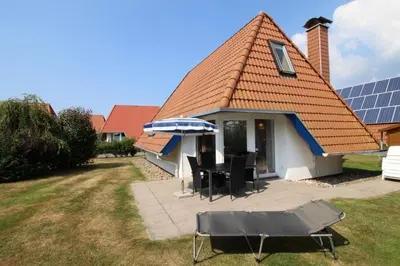 Das Gebäude in dem sich das Ferienhaus befindet